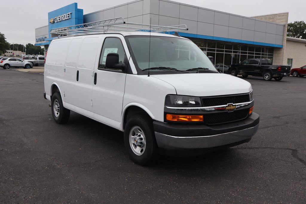 New 2025 Chevrolet Express 2500 Work Van w/ Driver Convenience Package image 2