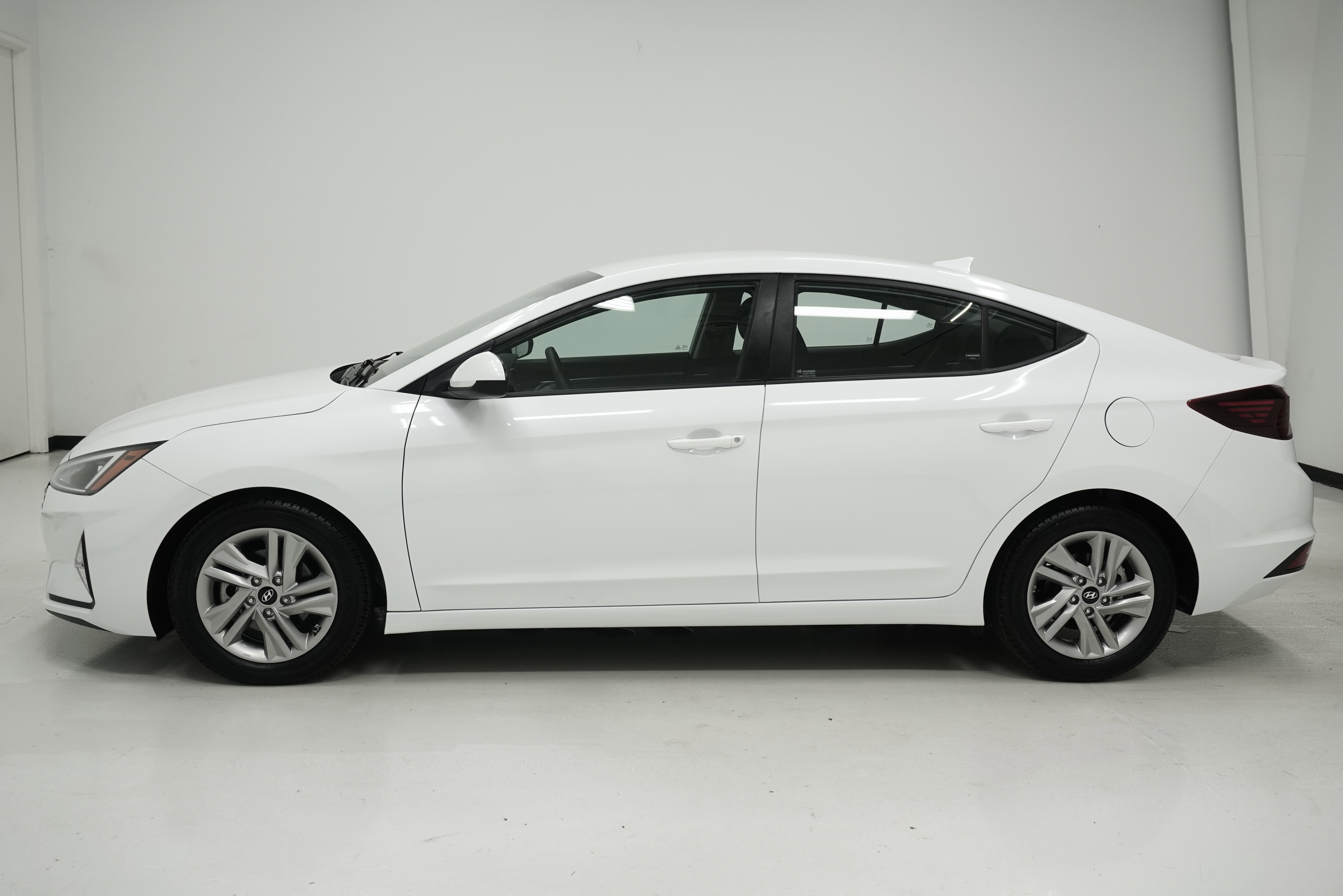 Used 2020 Hyundai Elantra SEL w/ Cargo Package (C1) FWD image 7