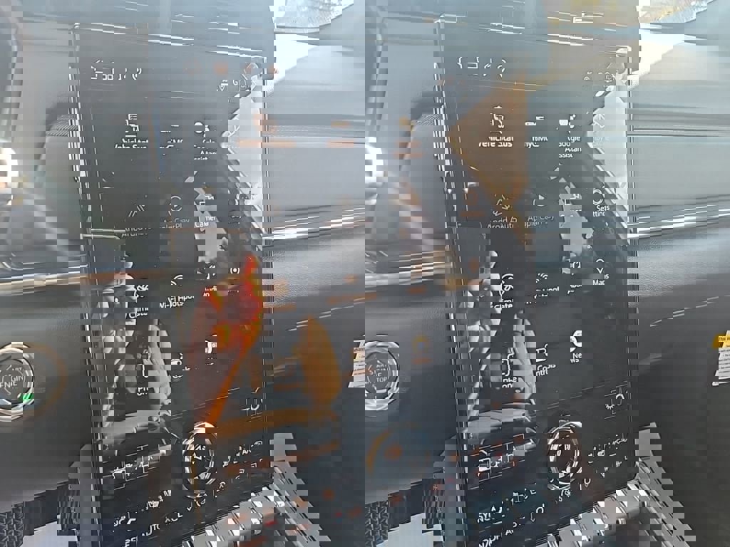 New 2026 GMC Terrain AT4 w/ Convenience Package III image 13