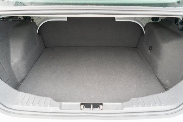 Used 2014 Ford Focus S FWD image 10