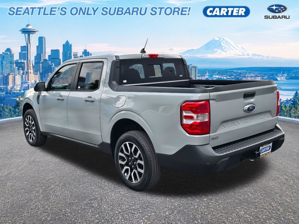 Used 2024 Ford Maverick Lariat FWD image 3