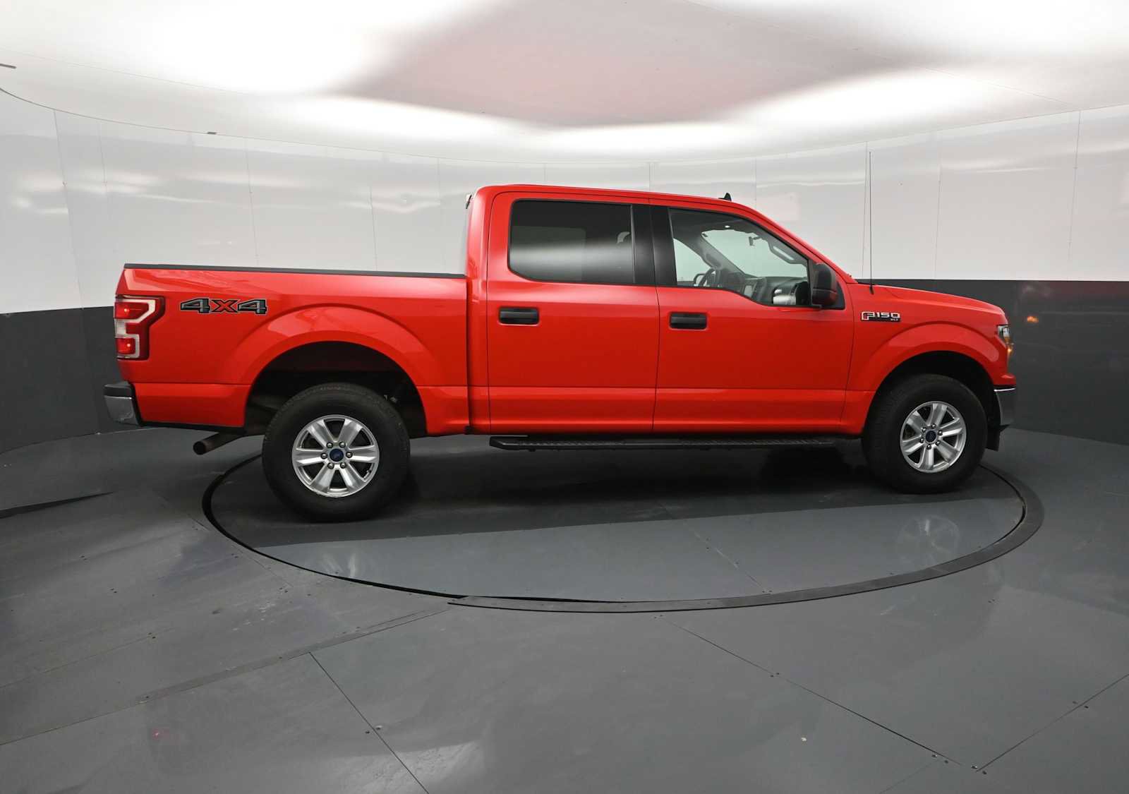 Used 2020 Ford F150 XLT image 9