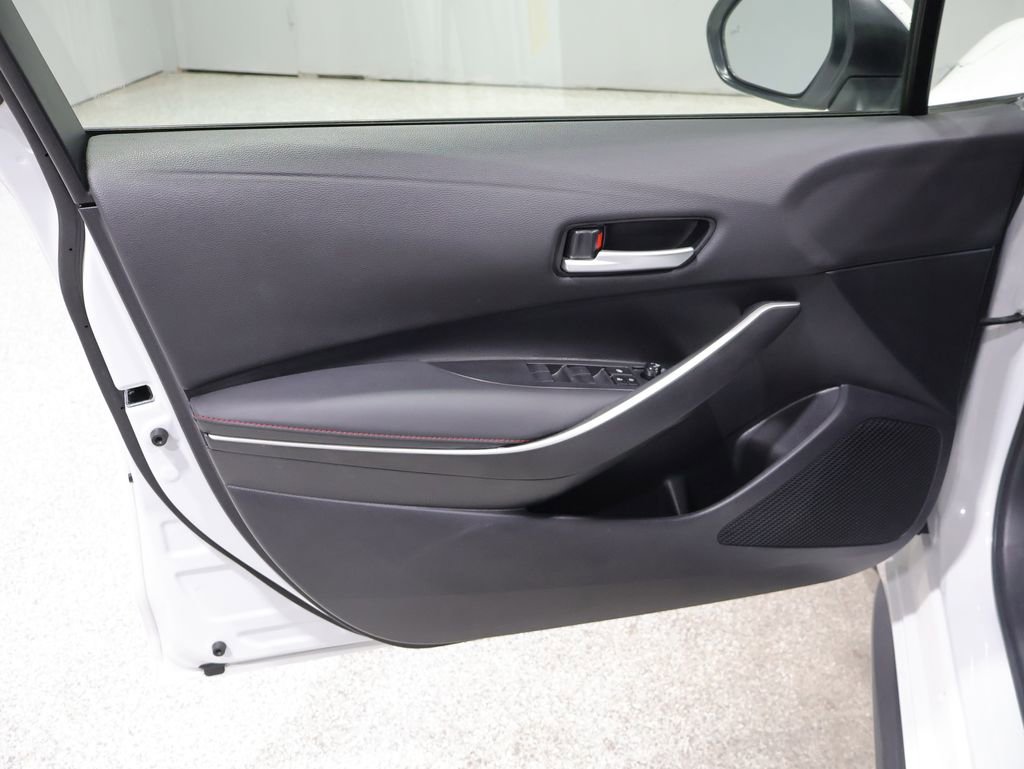 Used 2024 Toyota Corolla SE w/ Convenience Package image 24
