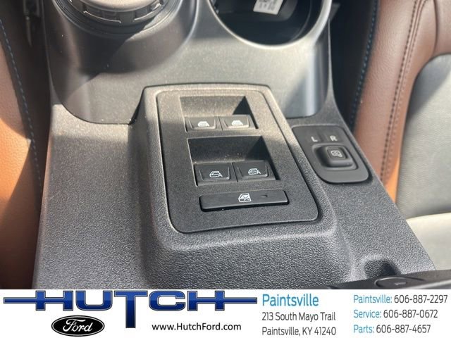 Used 2024 Ford Bronco Outer Banks AWD/4WD image 33