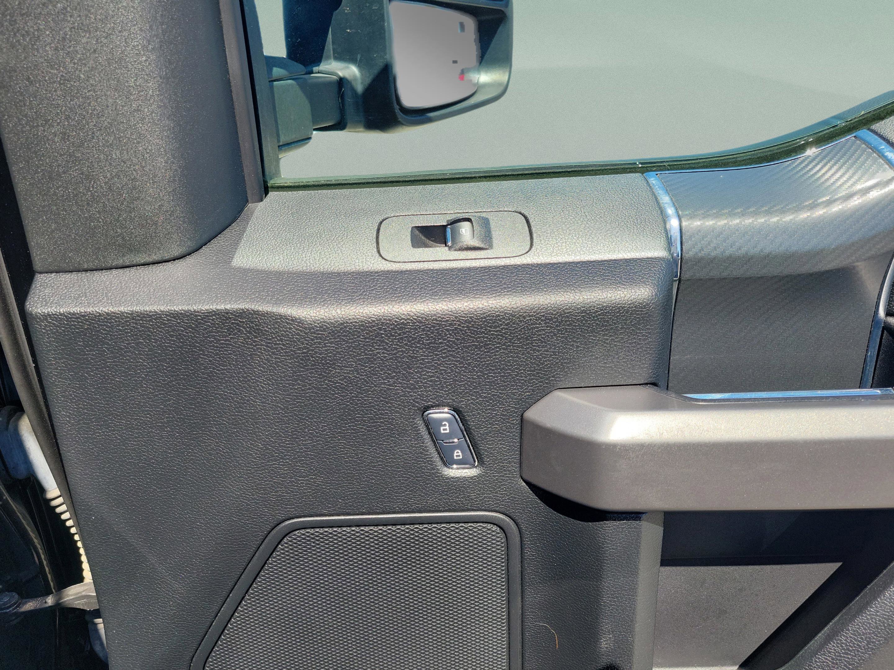 Used 2018 Ford F150 XLT w/ Equipment Group 302A Luxury image 30