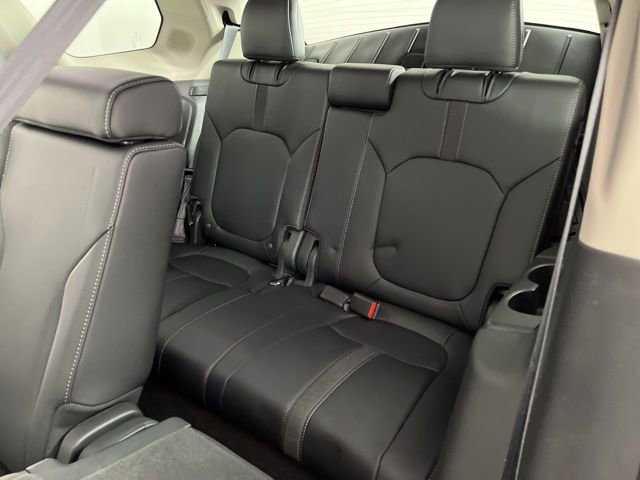 Used 2025 Honda Pilot Touring image 48