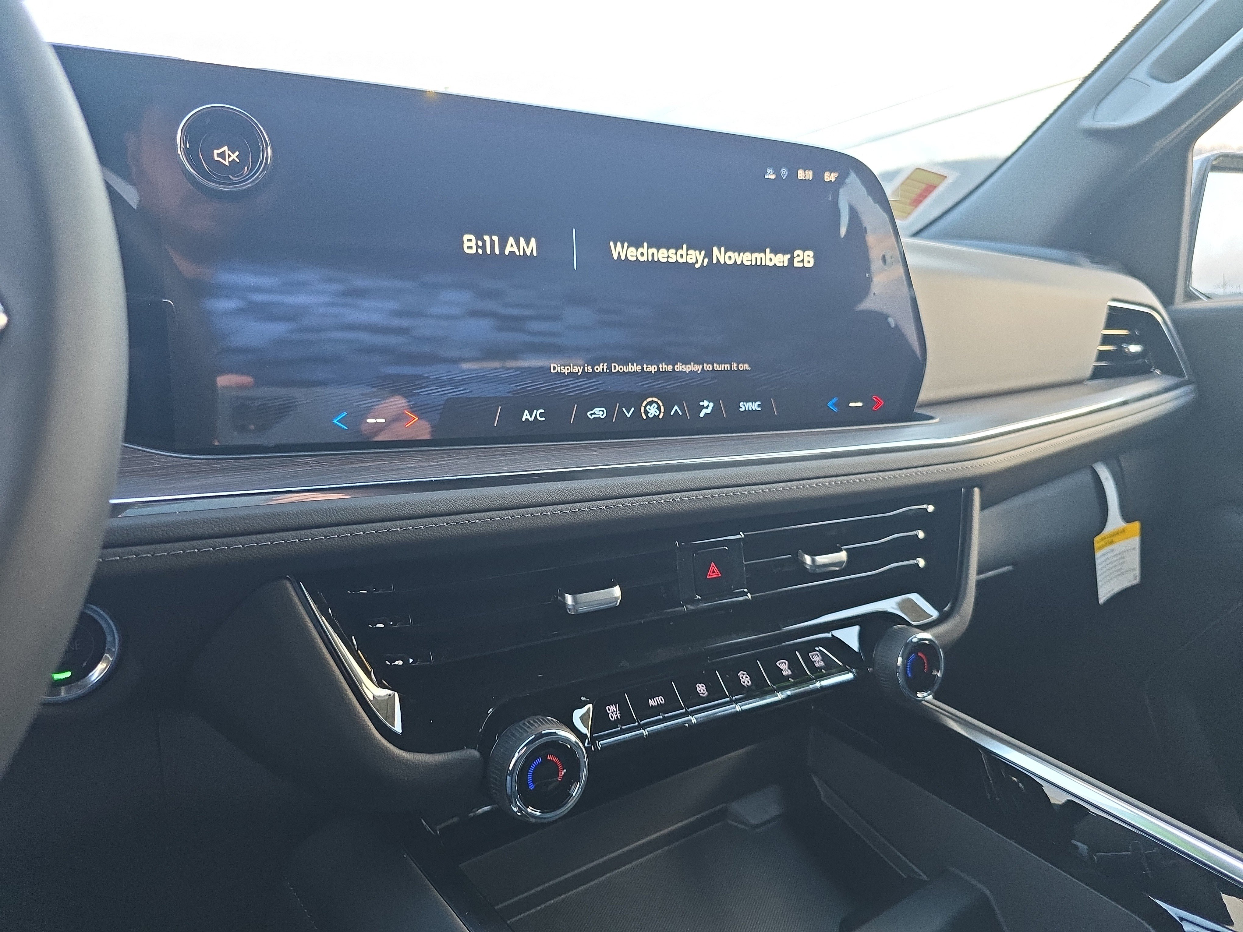 New 2026 Chevrolet Suburban LS image 25