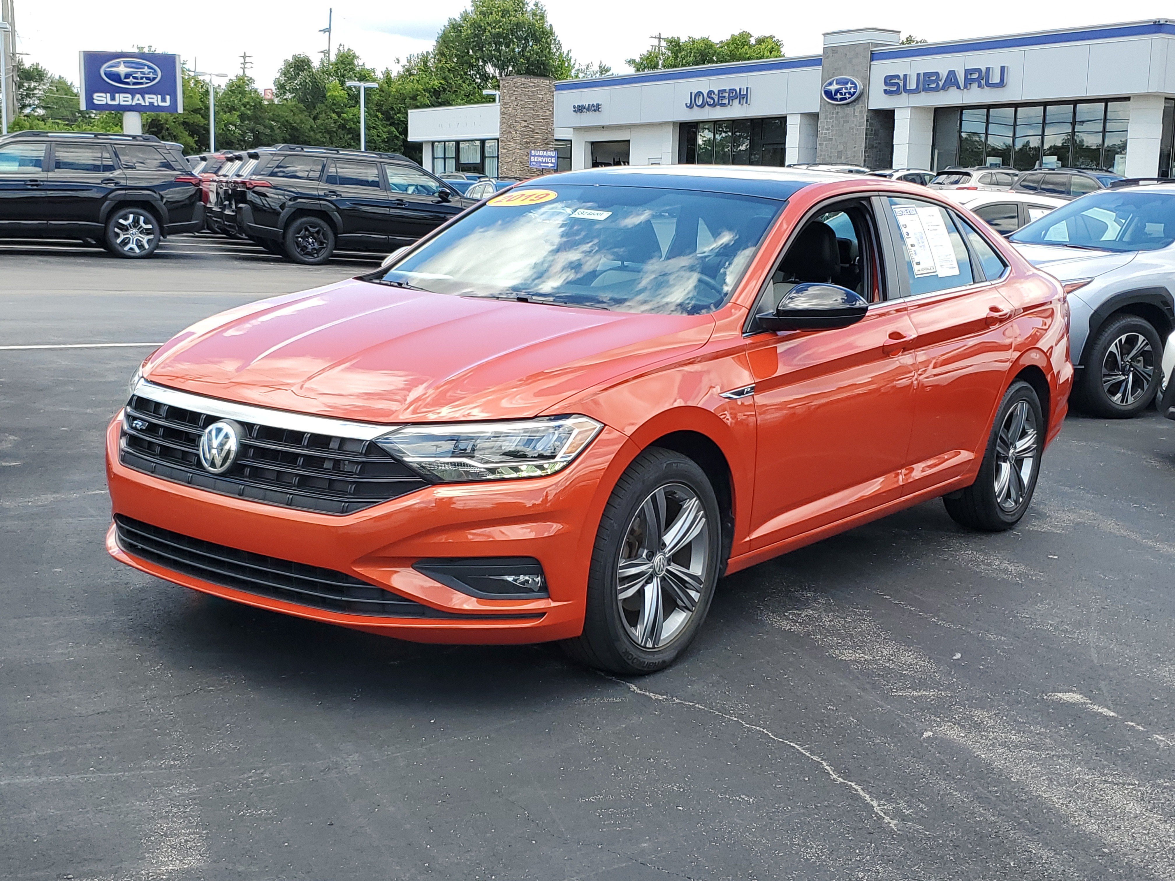 Used 2019 Volkswagen Jetta R-Line w/ R-Line Cold Weather Package FWD image 31