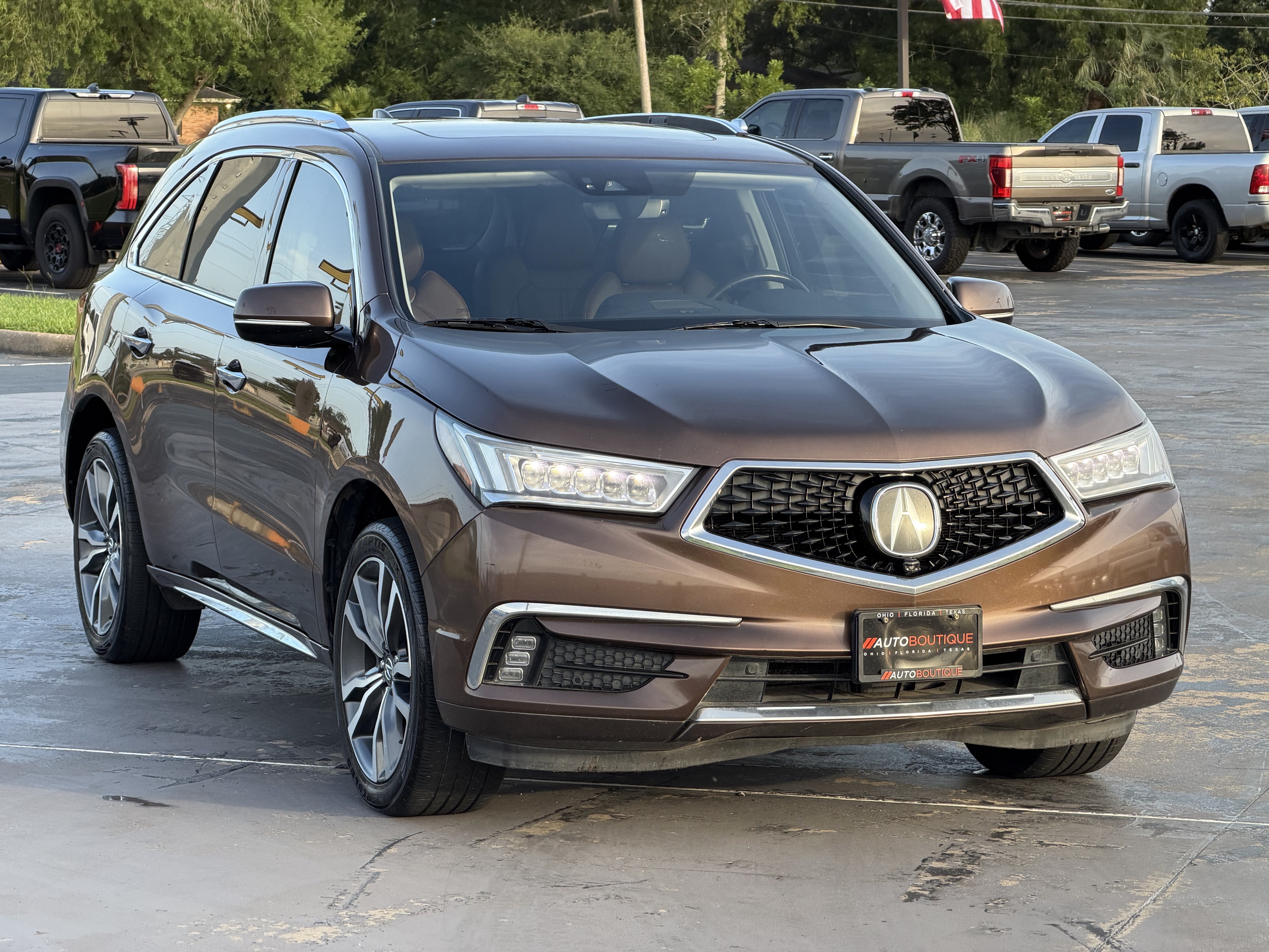Used 2019 Acura MDX w/ Advance Package FWD image 3