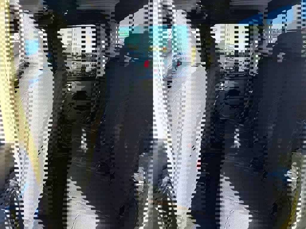 New 2026 Jeep Gladiator Sport image 7