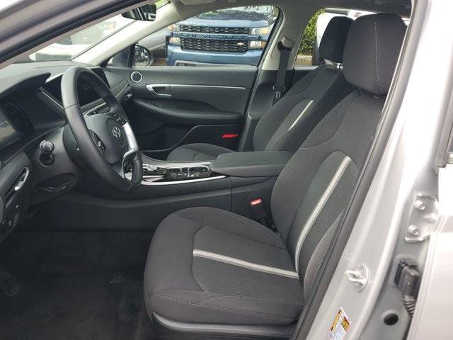 Certified 2023 Hyundai Sonata SEL w/ Convenience Package image 17