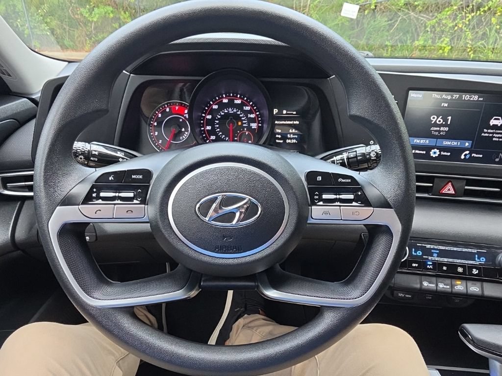 Used 2021 Hyundai Elantra SEL FWD image 21