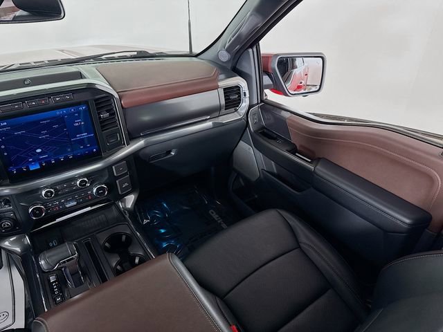 Certified 2022 Ford F150 Lariat w/ Equipment Group 502A High image 25