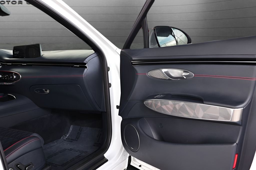 Used 2024 Genesis GV70 3.5T Sport w/ Sport Advanced Package image 77