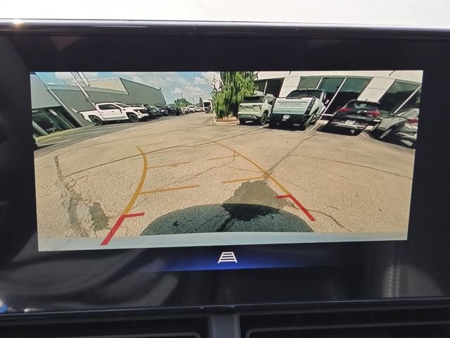 New 2026 Chevrolet Trax LT w/ LT Convenience Package FWD image 6
