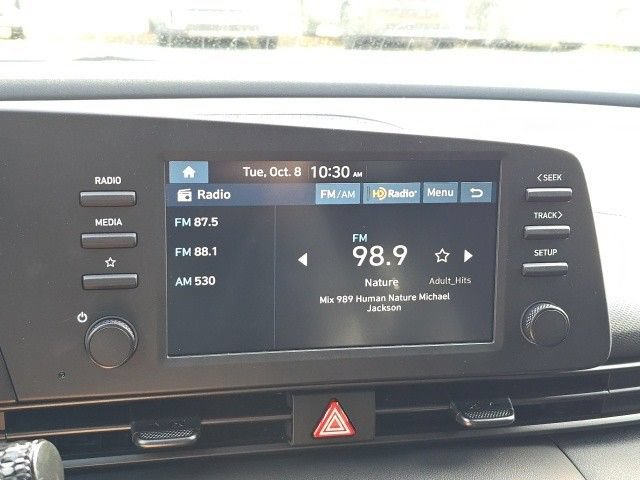 Used 2025 Hyundai Elantra Sport FWD image 6