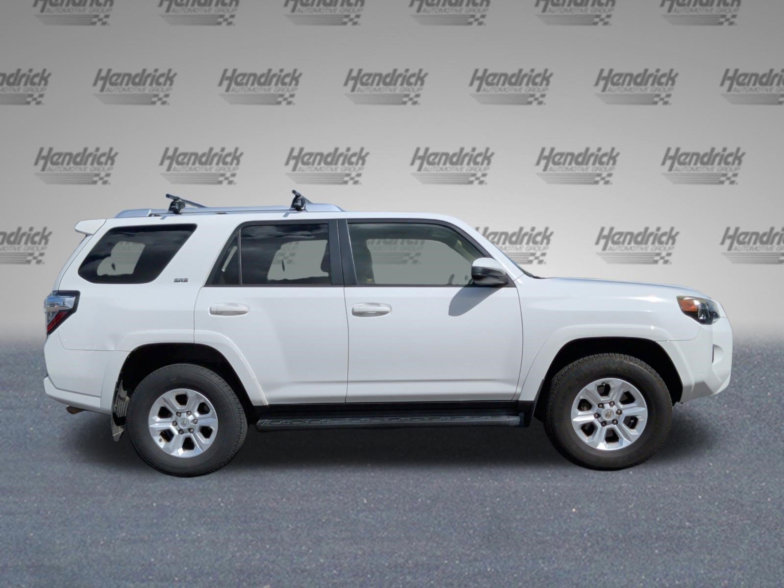 Used 2015 Toyota 4Runner SR5 AWD/4WD image 6