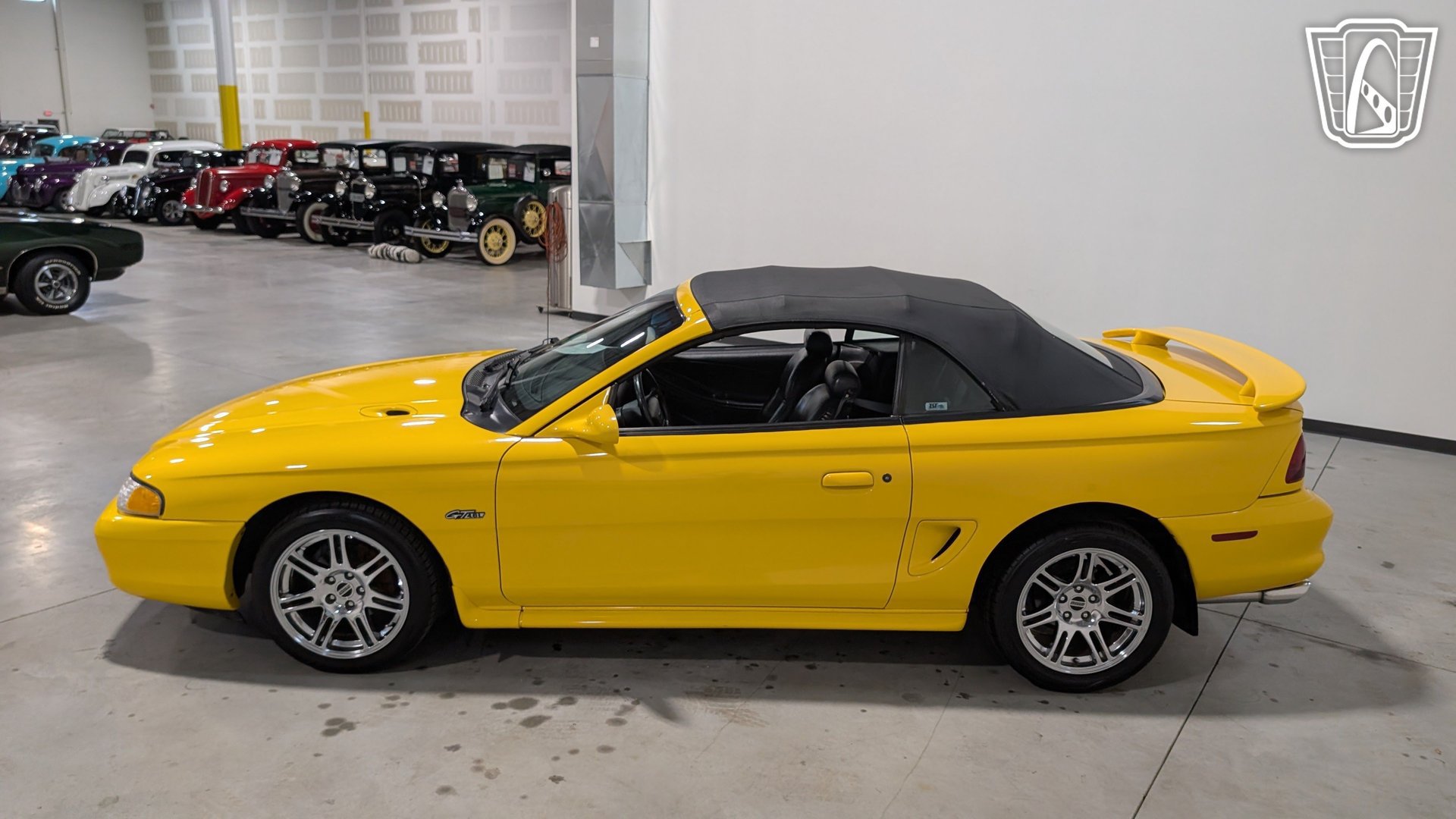 Used 1998 Ford Mustang GT RWD image 5