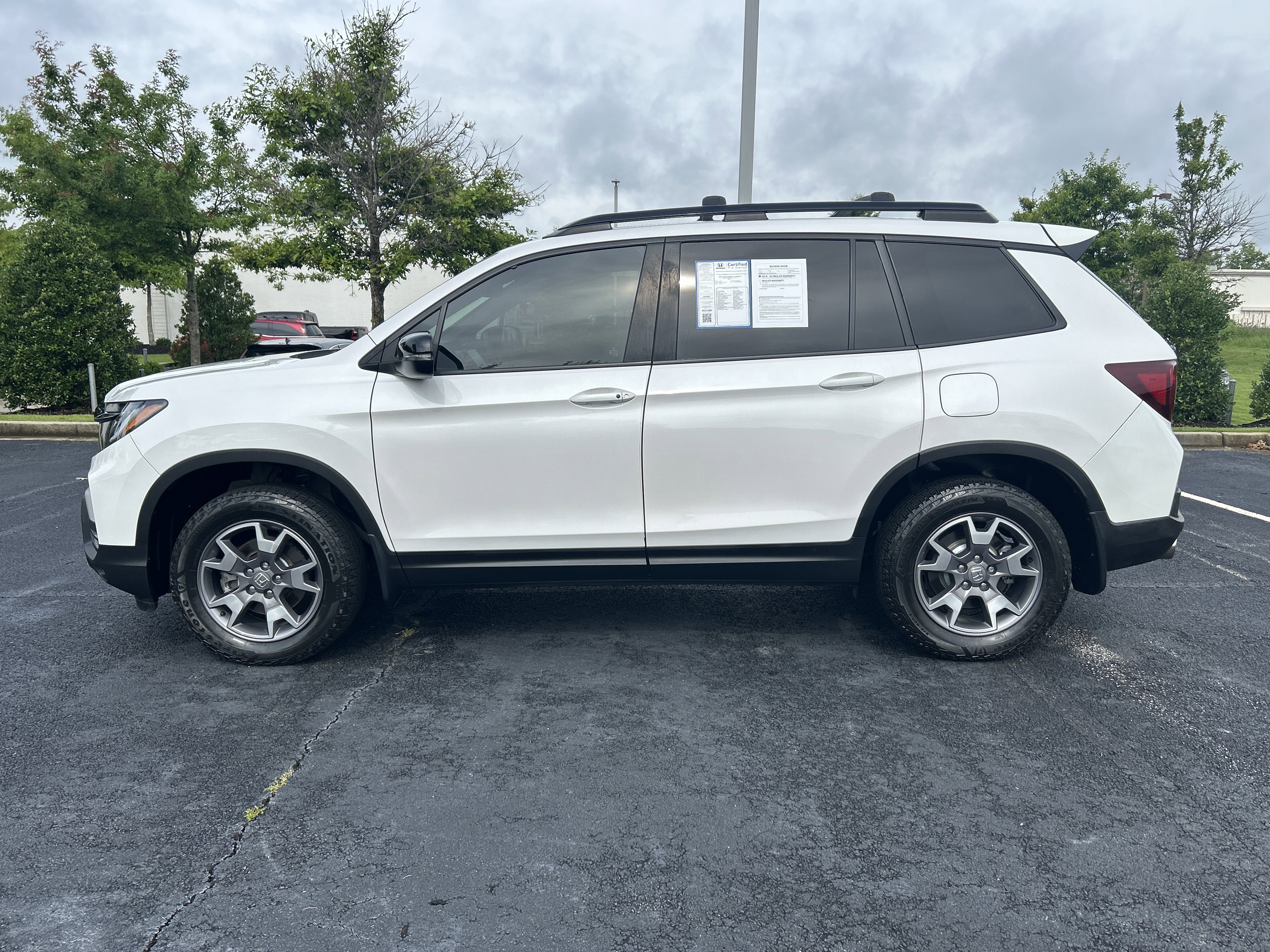 Used 2023 Honda Passport TrailSport image 6