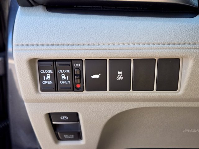 Certified 2025 Honda Odyssey EX-L image 28