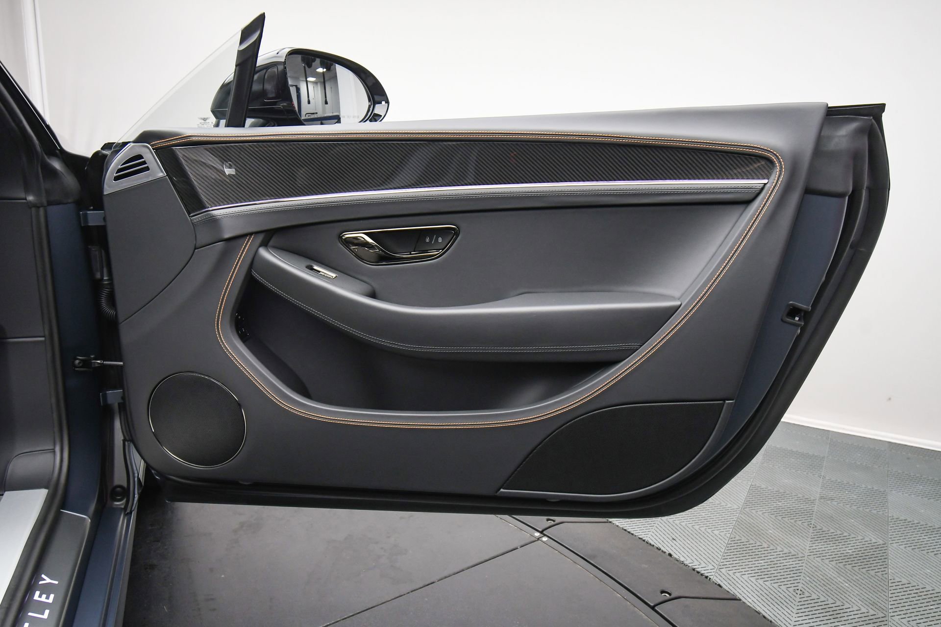 New 2026 Bentley Continental GTC AWD/4WD image 42