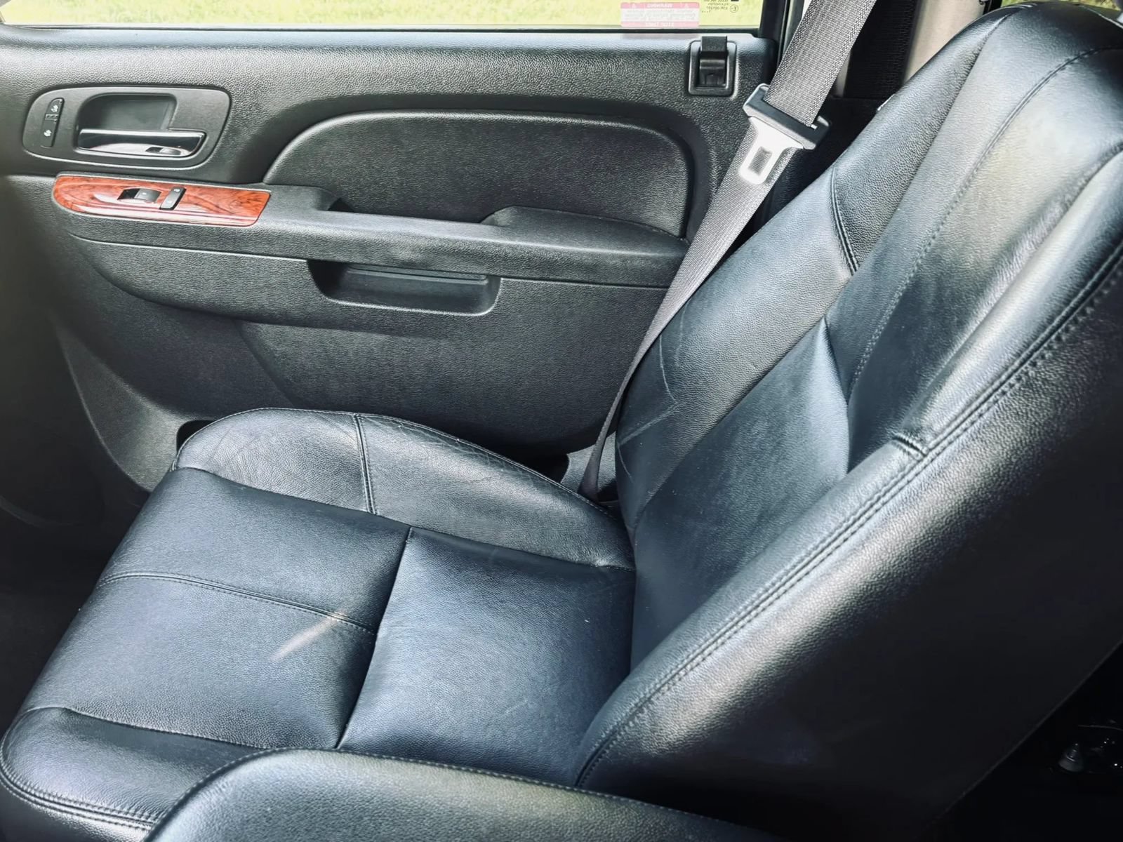 Used 2012 Chevrolet Avalanche LT w/ All-Star Edition AWD/4WD image 35