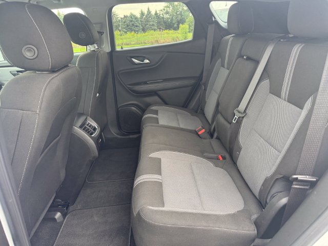 Used 2024 Chevrolet Blazer LT w/ Convenience Package FWD image 20