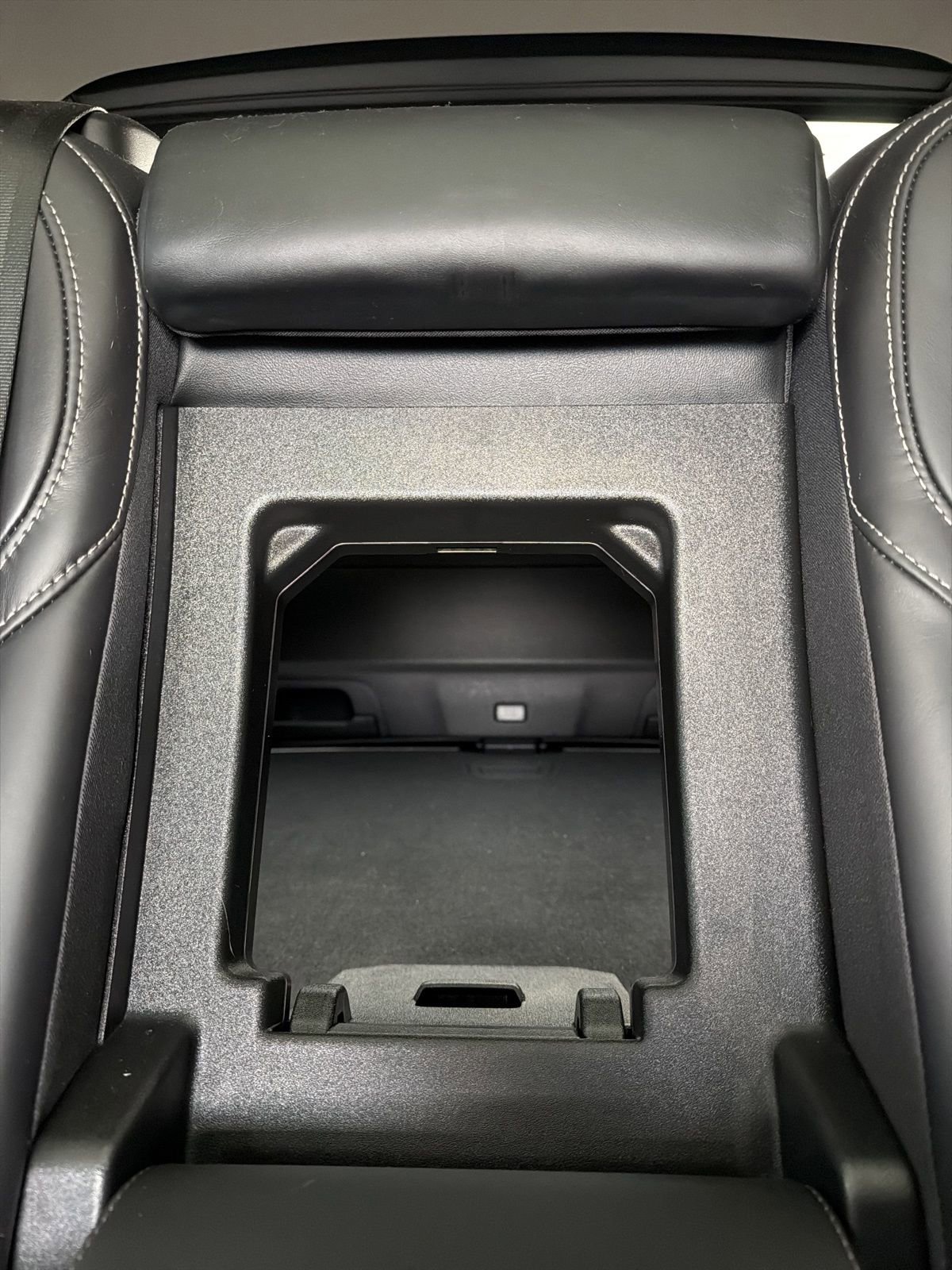 Used 2023 Volvo XC60 B5 Ultimate image 63