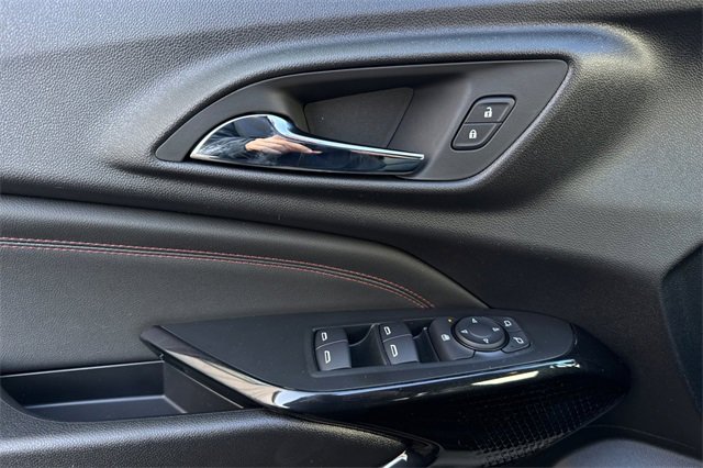 New 2026 Chevrolet Trax RS w/ Sunroof Package image 14