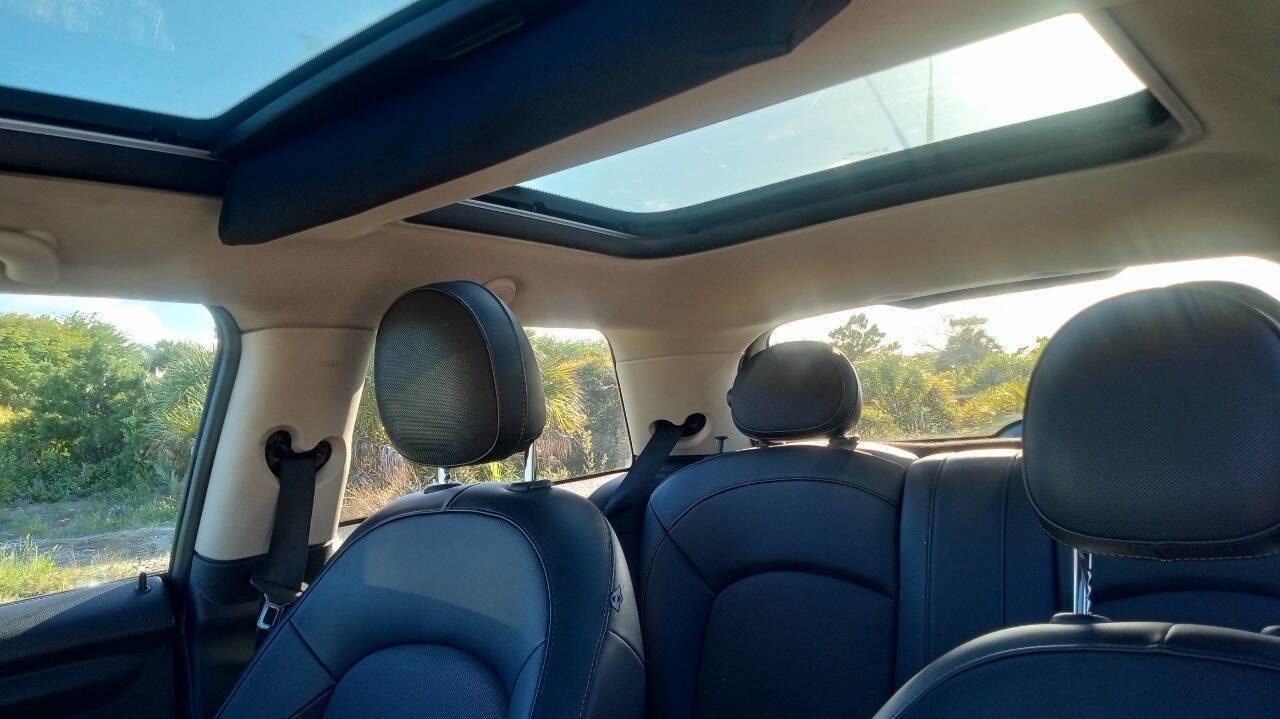 Used 2015 MINI Cooper 2-Door Hardtop image 15