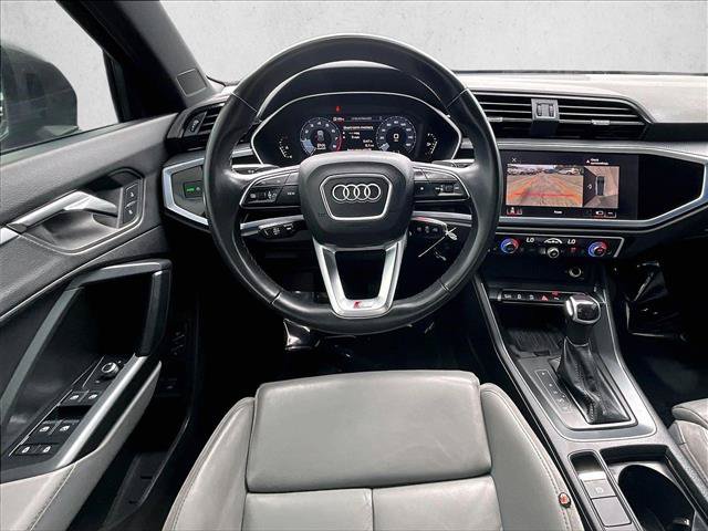 Used 2022 Audi Q3 2.0T Premium Plus AWD/4WD image 7