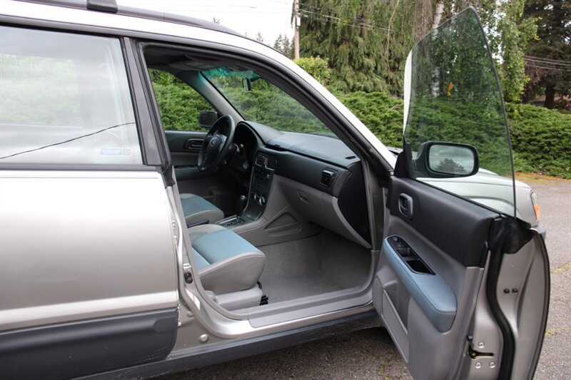 Used 2005 Subaru Forester 2.5X AWD/4WD image 13