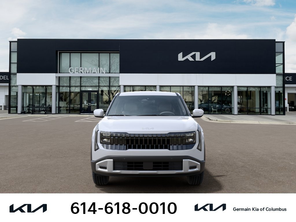 New 2027 Kia Seltos LX FWD image 3