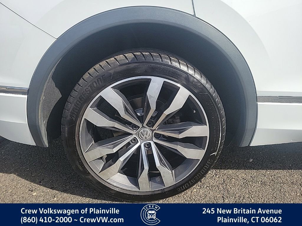 Certified 2021 Volkswagen Tiguan SEL Premium R-Line image 19