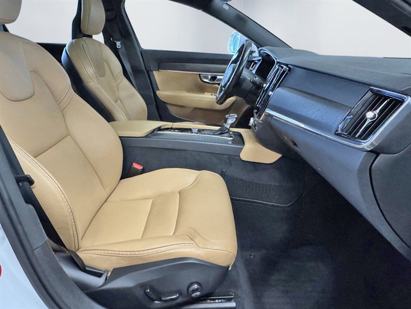Used 2018 Volvo V90 T5 Cross Country w/ Convenience Package AWD/4WD image 26