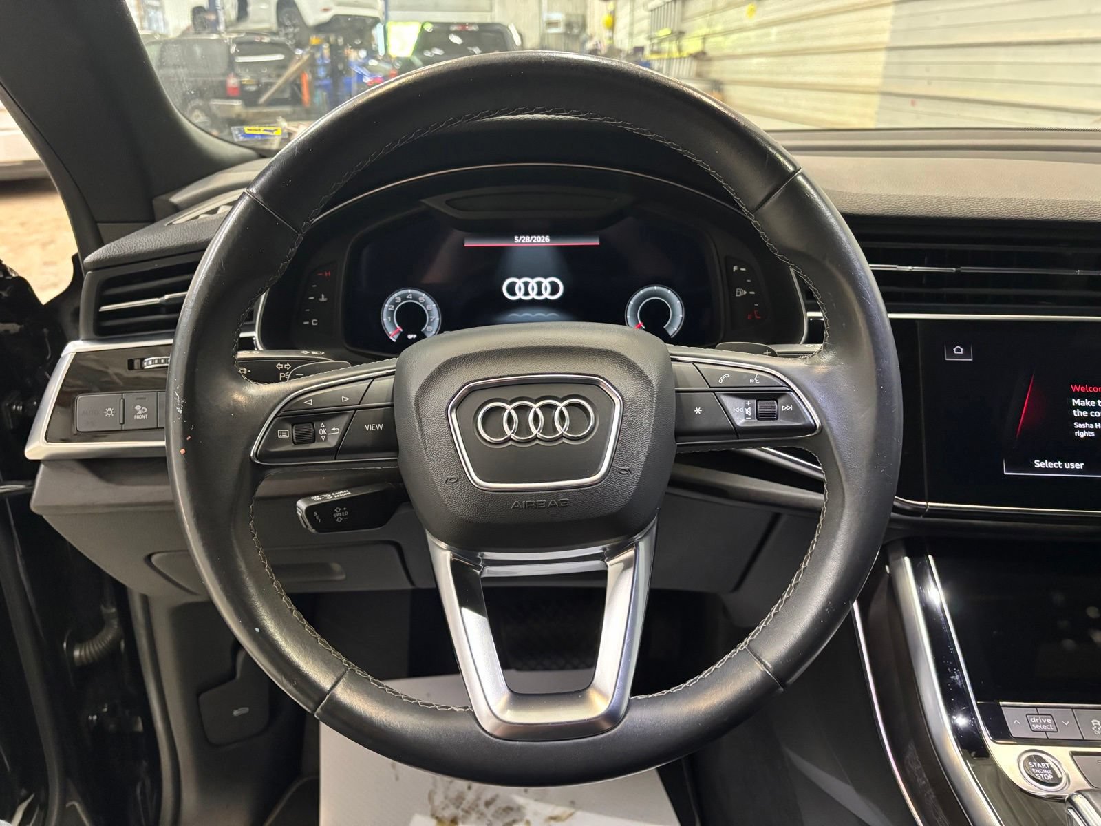 Used 2021 Audi Q8 Premium Plus w/ Premium Plus Package AWD/4WD image 13