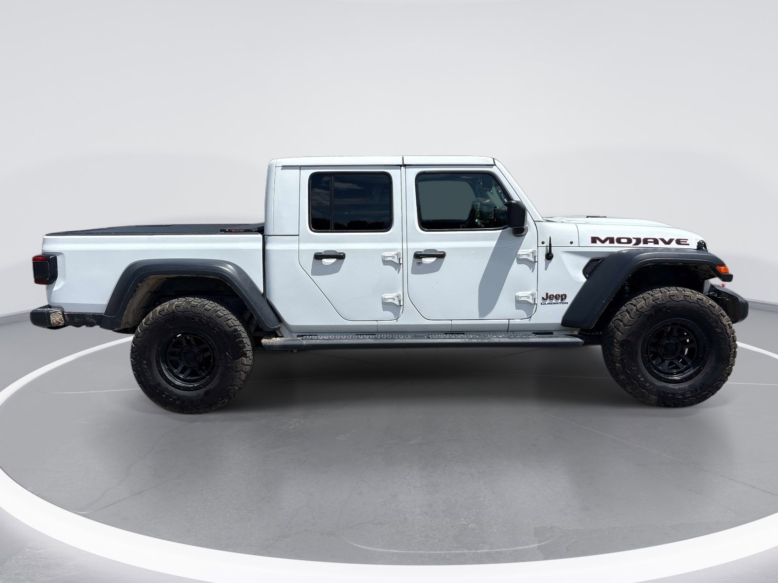 Used 2021 Jeep Gladiator Mojave w/ LED Lighting Group AWD/4WD image 9
