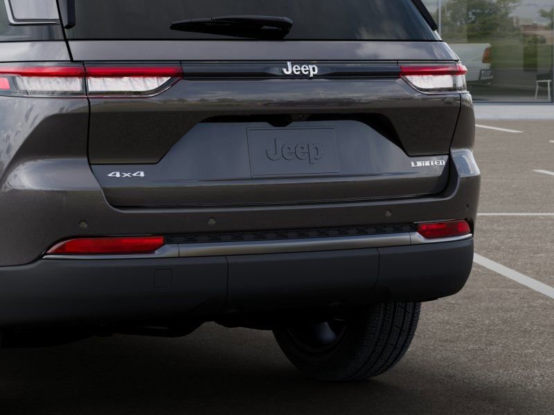 New 2026 Jeep Grand Cherokee Limited w/ Limited Altitude Package AWD/4WD image 13