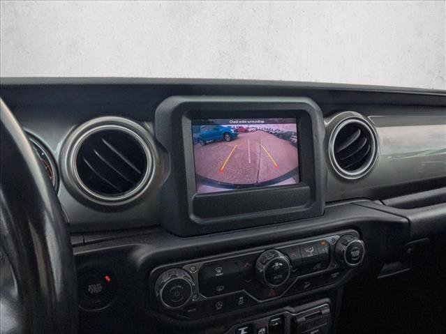 Used 2020 Jeep Wrangler Unlimited Sahara AWD/4WD image 13