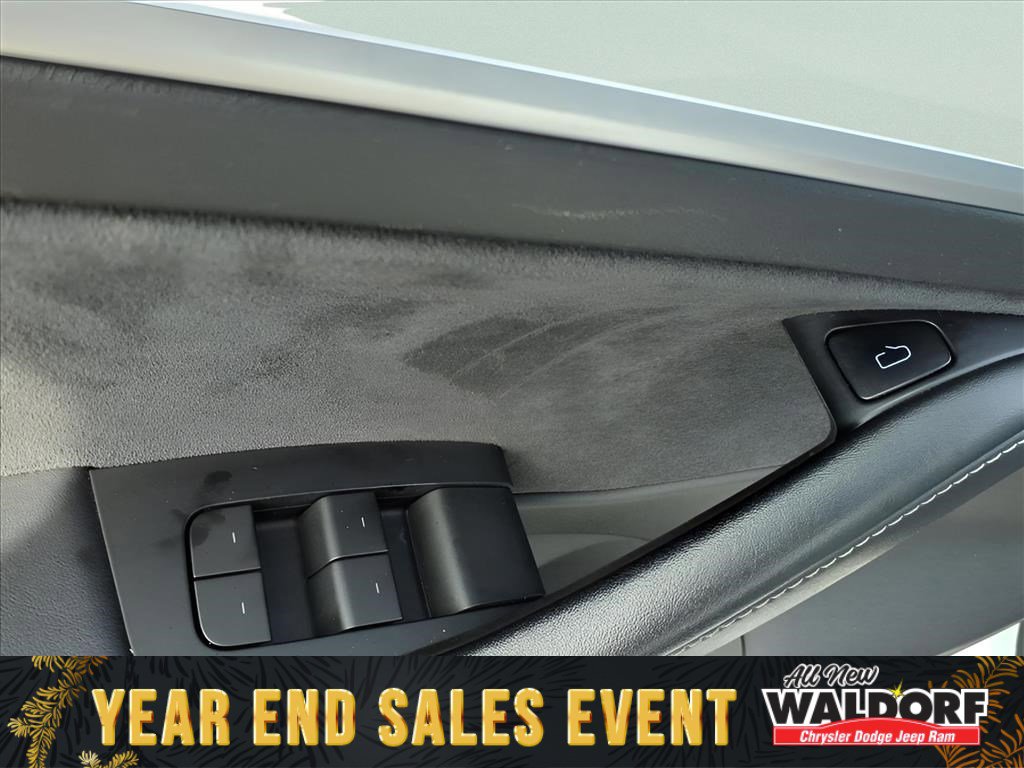 Used 2022 Tesla Model 3 image 12