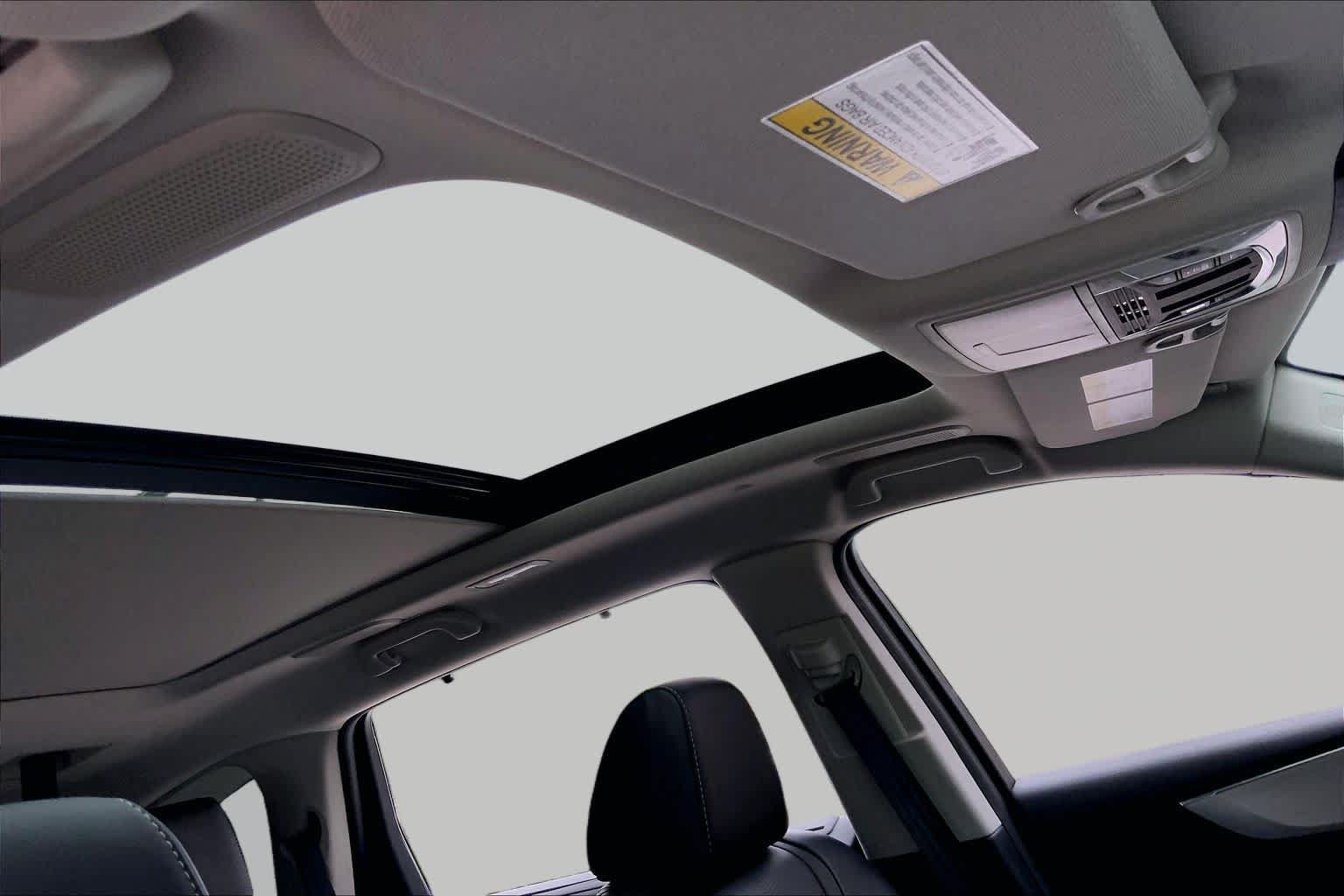 Used 2026 Acura MDX SH-AWD w/ Technology Package image 14