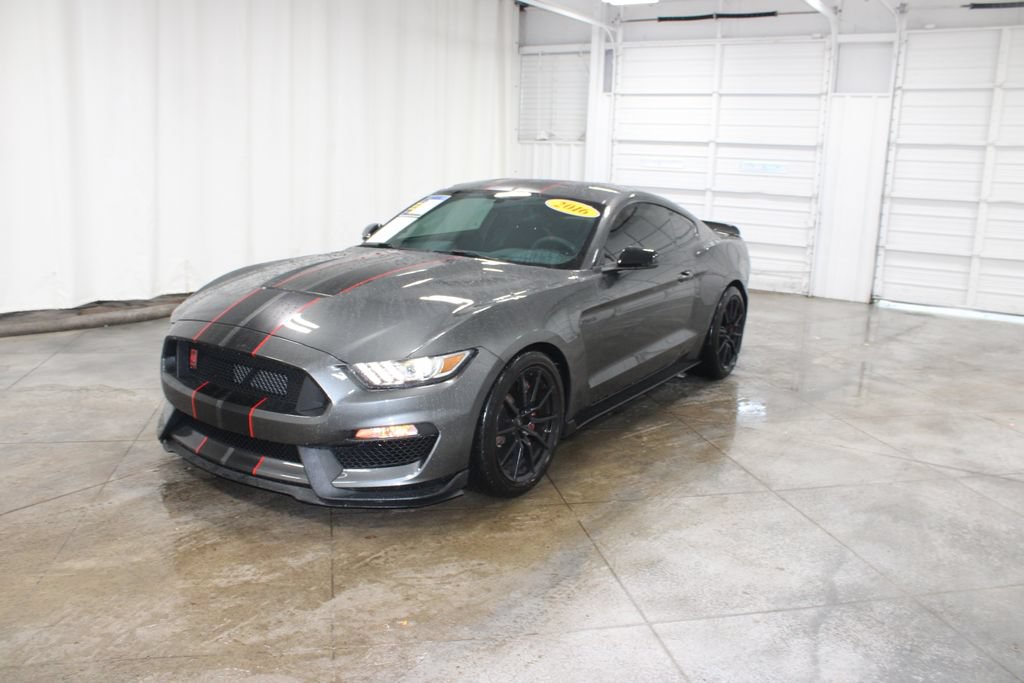 Used 2016 Ford Mustang Shelby GT350 w/ Technology Package RWD image 4