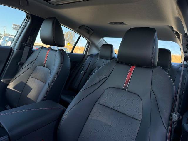 New 2026 Nissan Sentra SR w/ SR Premium Package FWD image 15