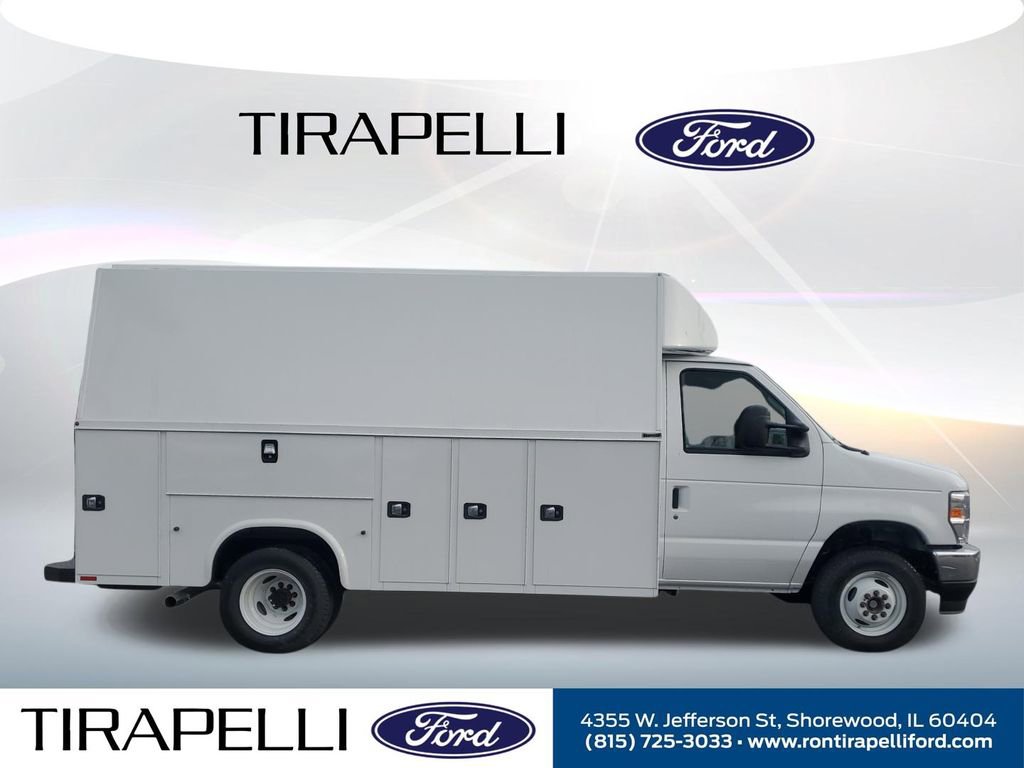 New 2026 Ford E-450 and Econoline 450 Super Duty w/ Power Equipment Group image 7