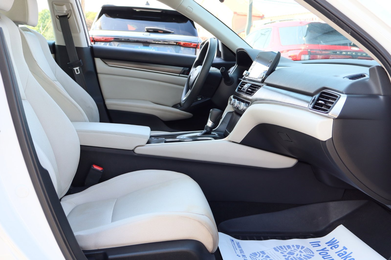 Used 2018 Honda Accord LX image 34