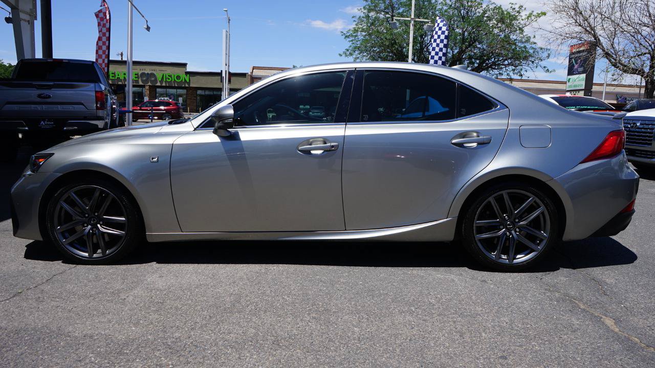 Used 2018 Lexus IS 300 F Sport RWD image 6