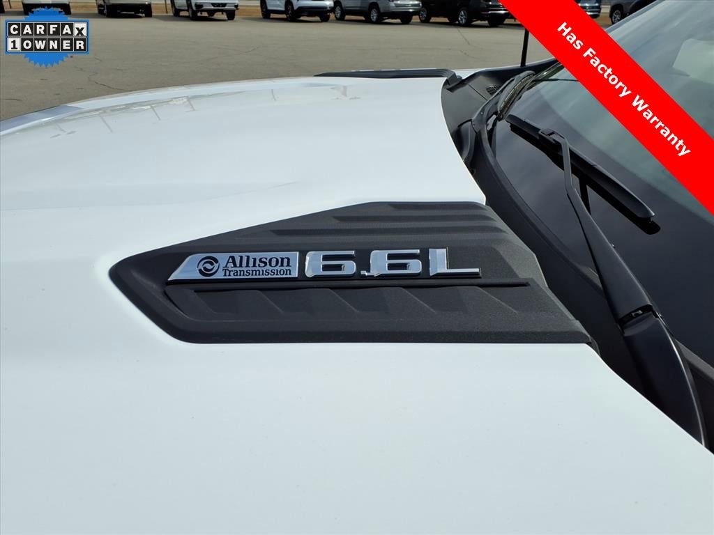 Used 2025 Chevrolet Silverado 2500 LT w/ Convenience Package image 10