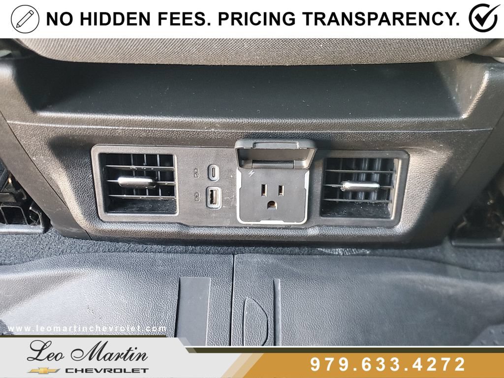 Used 2024 Chevrolet Silverado 1500 LT w/ Safety Package AWD/4WD image 13