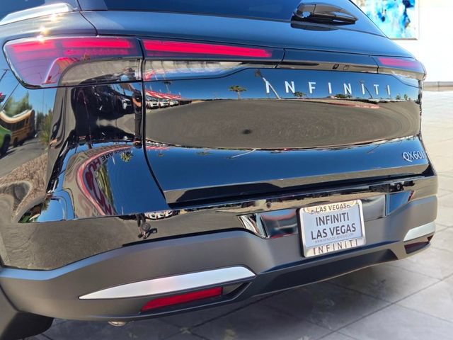 Certified 2026 INFINITI QX60 Pure w/ Cargo Package AWD/4WD image 6