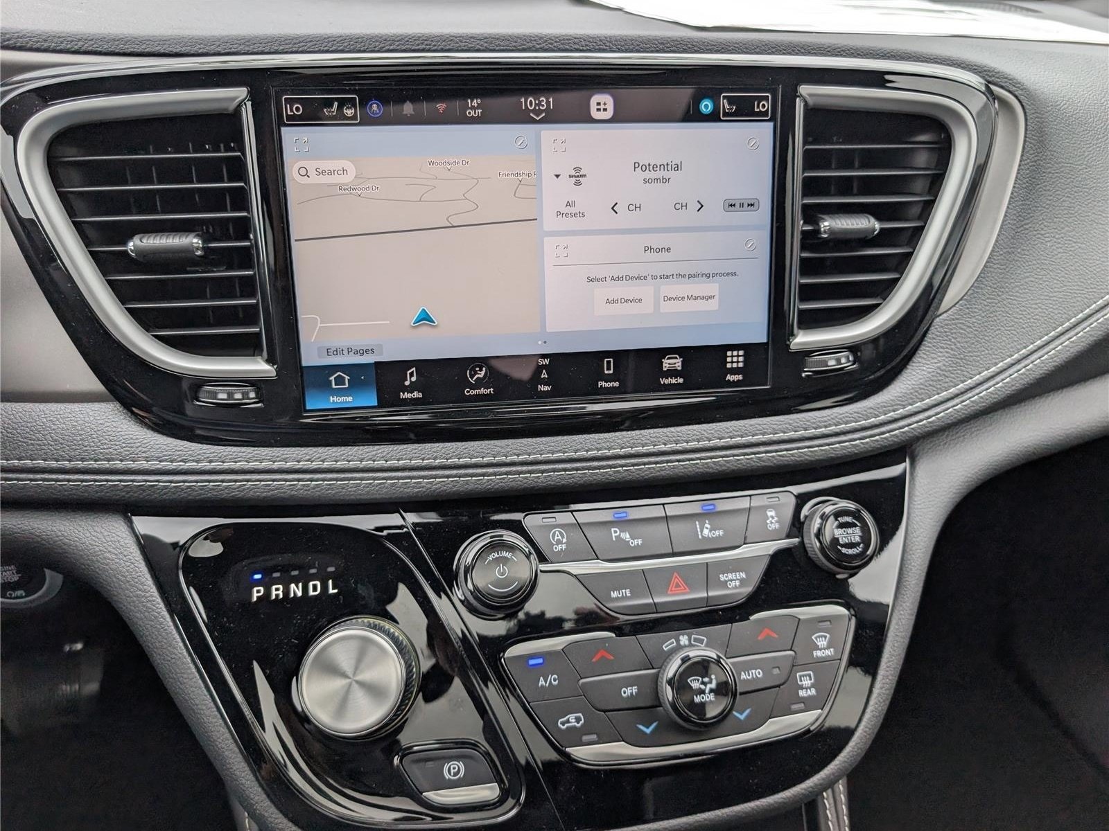New 2027 Chrysler Pacifica Limited FWD image 24